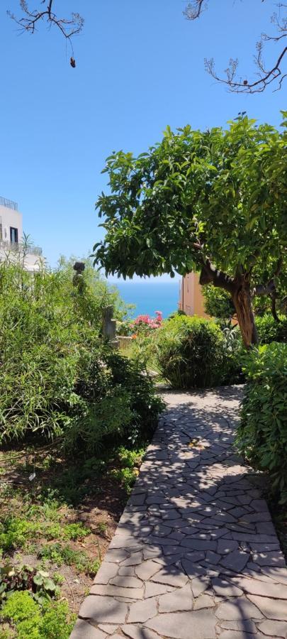 B&B Akropolis Taormina Eksteriør billede